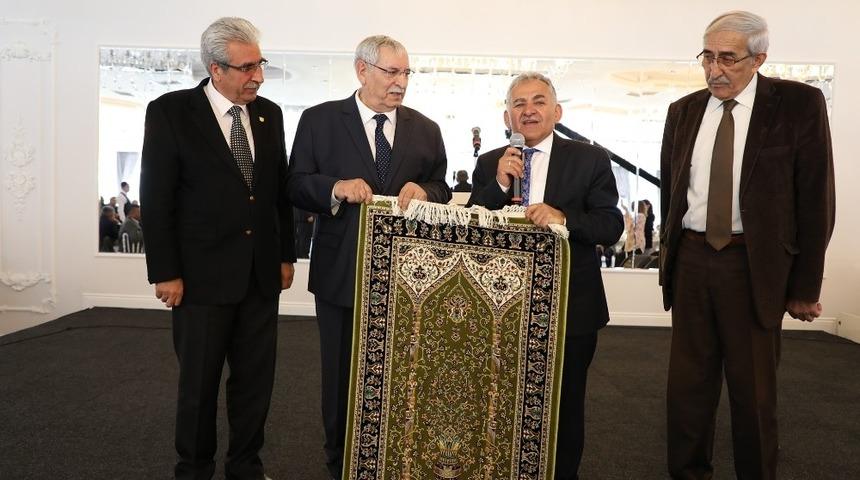 Başkan Memduh B&uuml;y&uuml;kkılı&ccedil; &ldquo;Şof&ouml;rler ve Otomobilciler Oda esnaflarımız i&ccedil;in &ouml;zel projelerimiz var&rdquo;