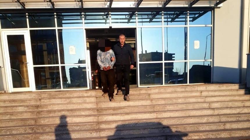 Polisin suçüstü yakaladığı hırsız tutuklandı