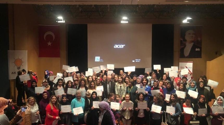 Ak Parti Kadın kollarından finansal okur-yazarlık seferberliği