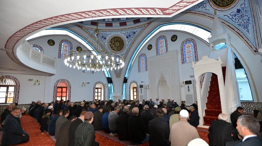 Ahi Evren Camisi ibadete a&ccedil;ıldı