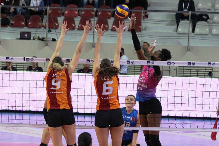 Galatasaray HDI Sigorta yarı finale yükselen ilk takım oldu G3