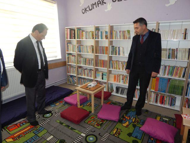 Savaştepe'de okul yolunda öldürülen kuzenlerin adı kütüphaneye verildi