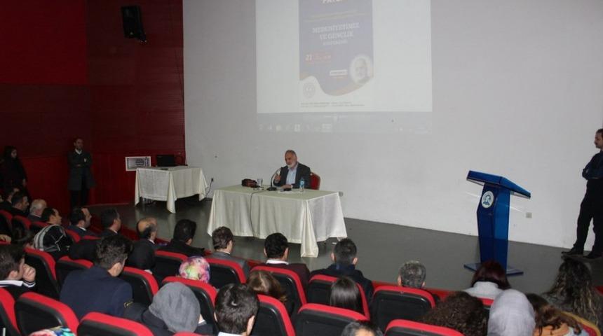 &ldquo;Medeniyetimiz ve Gen&ccedil;lik&rdquo; konferansı