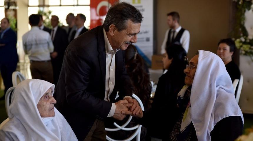 Başkan Ata&ccedil; deneyimli vatandaşlar ile buluştu