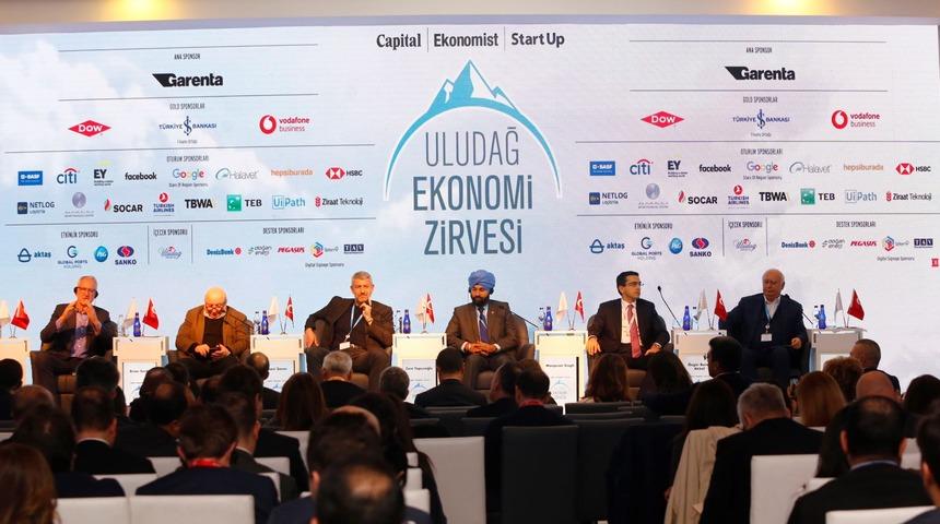 Uludağ Ekonomi Zirvesi’nde ‘Global Şirket Yaratmak’ tartışıldı