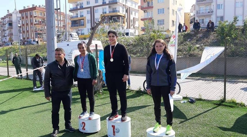 Atletizm Grup M&uuml;sabakalarından 7 Madalya