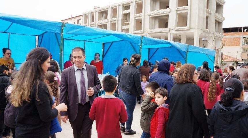 Sarıg&ouml;l&rsquo;de okul yararına kermes