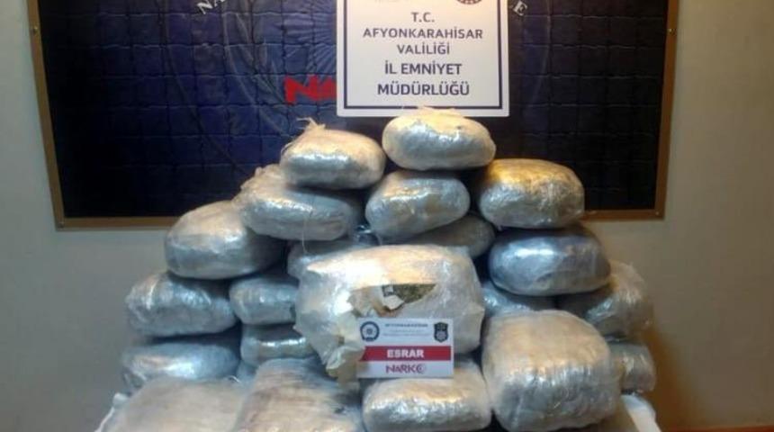 Afyonkarahisar&rsquo;da 97 kilo esrar ele ge&ccedil;irildi