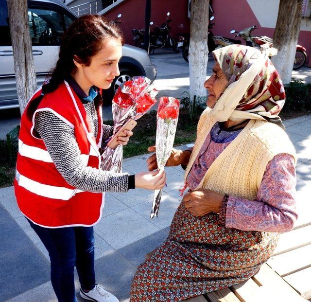 Sarıgöl’de sevinçten ağlatan etkinlik