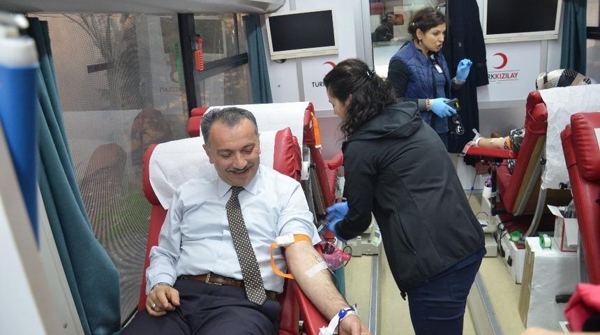 &Ccedil;erkezk&ouml;y&rsquo;de k&ouml;k h&uuml;cre ve kan bağışı kampanyası