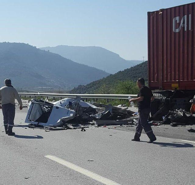 İzmir'de korkutan kaza