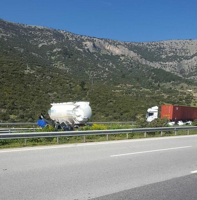 İzmir'de korkutan kaza