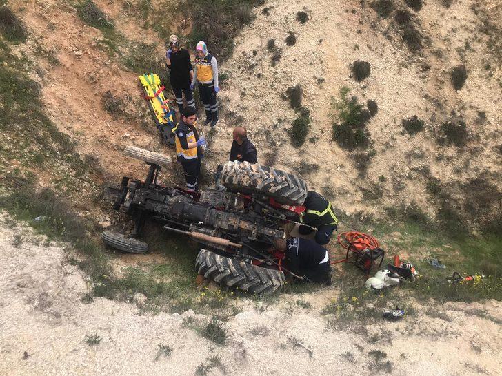 Kullandığı traktörün altında kaldı, 24 saat sonra kurtarıldı G4