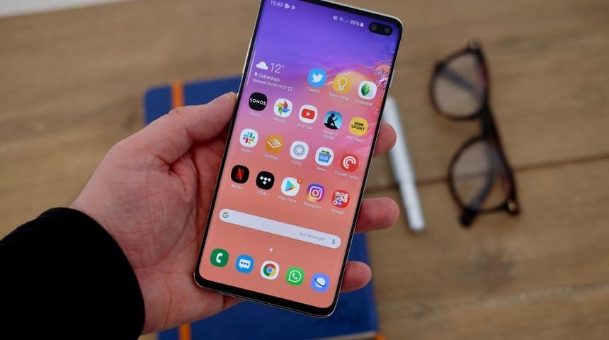 Samsung Galaxy S10 Plus inceleme altında 