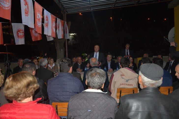 Özakcan; "Duvardan kaldırsalar da gönüllerden kaldıramazlar" G4