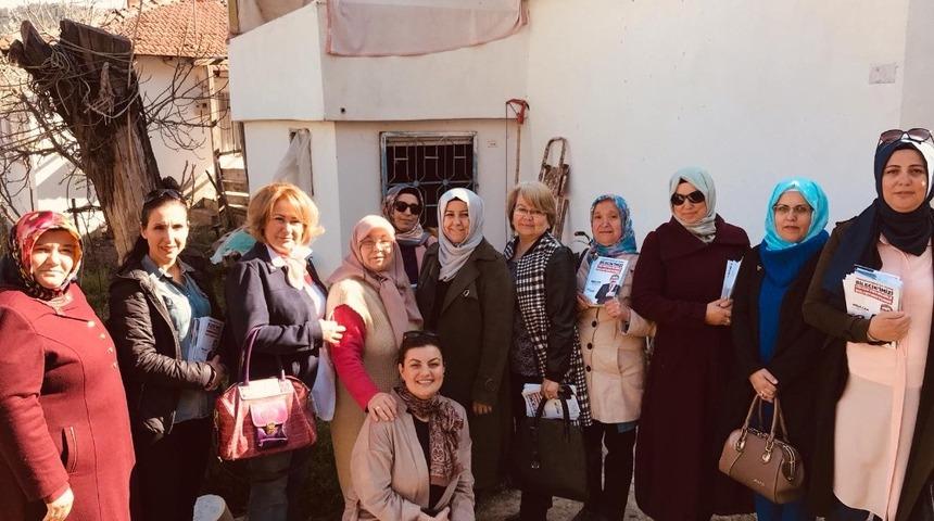 Başkan Can&rsquo;ın eşi Nesrin Can&rsquo;dan yaşlılara ziyaret