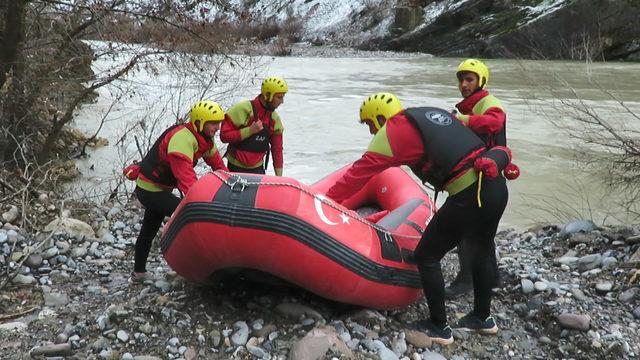 Çukurcalı gençler milli takıma Zap Suyu'nda hazırlanıyor