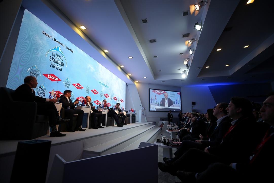 "T&uuml;rkiye'nin ilk yapay zeka strateji dok&uuml;manı hazırlanıyor"