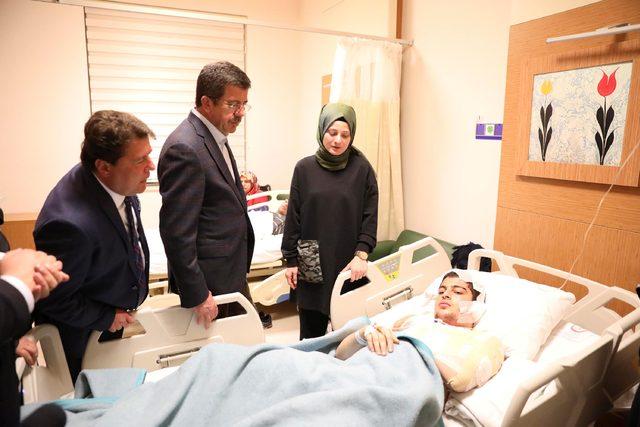 İzmir'deki servis kazasında yaralılardan 9'unun tedavisi sürüyor