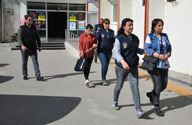 Mersin'de sara hastasını da dolandıran 8 kişiye gözaltı