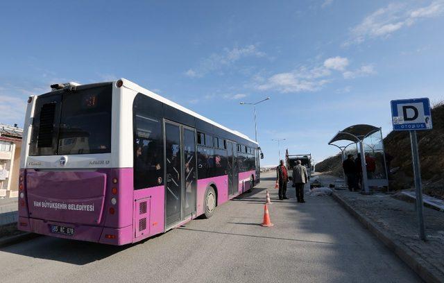 Van Büyükşehir Belediyesi 50 yeni durak kurdu