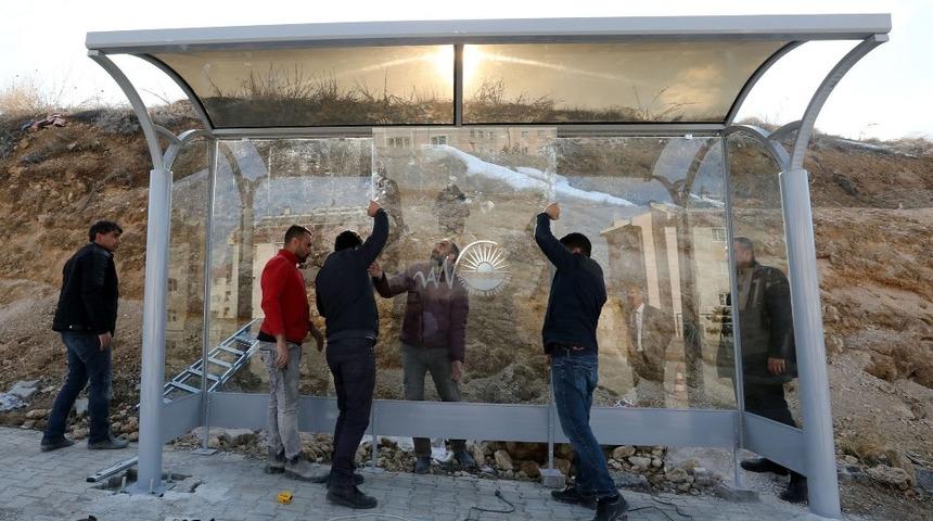 Van B&uuml;y&uuml;kşehir Belediyesi 50 yeni durak kurdu