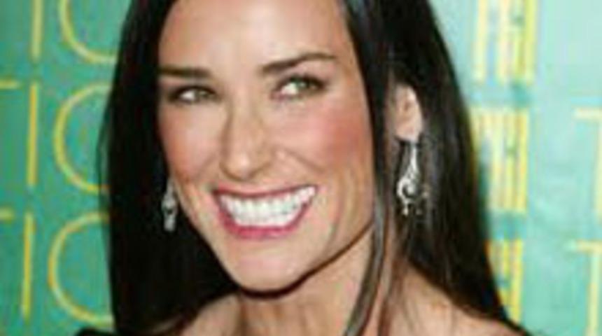 Demi Moore&rsquo;un Y&uuml;z&uuml; D&uuml;şecek