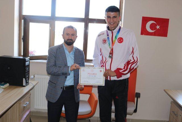 Üniversiteler Arası Türkiye Kick Boks Turnuvası