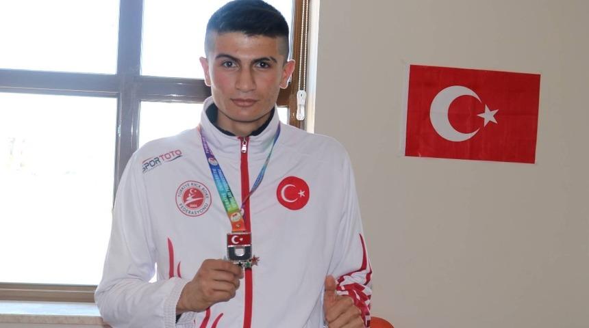 &Uuml;niversiteler Arası T&uuml;rkiye Kick Boks Turnuvası