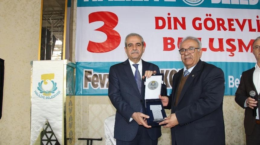 Demirkol, din g&ouml;revlileri ile 3&rsquo;&uuml;nc&uuml; kez bir araya geldi