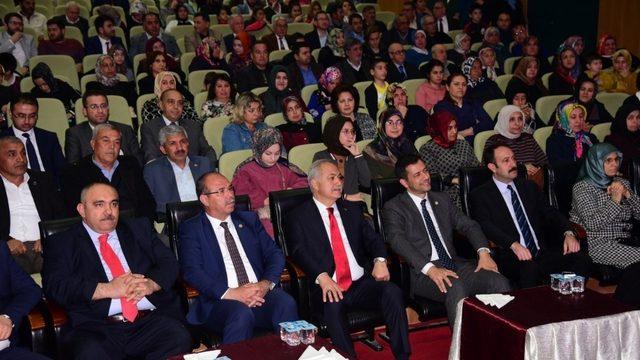 Başkan Kadir Kara, MHP ve Ak Parti teşkilatlarına projelerini tanıttı