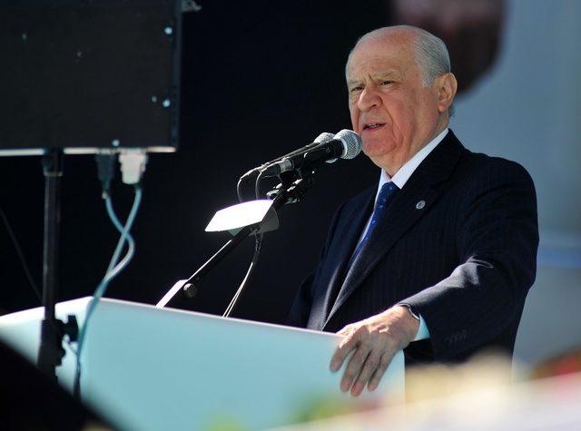 Bahçeli: ’’31 Mart seçimleri Ankara için uçurumdan önceki son çıkıştır