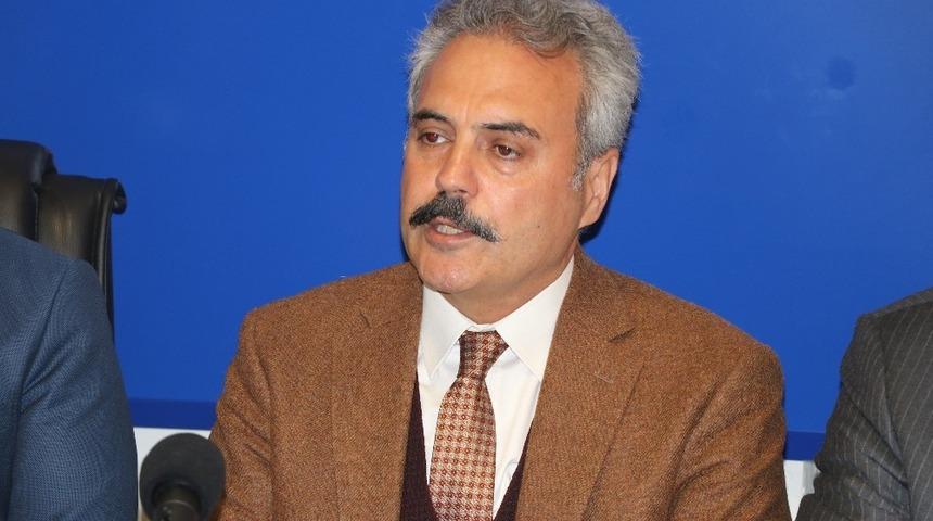 Uysal, &ldquo;Rafet Bey&rsquo;in her s&ouml;ylediği s&ouml;z&uuml;n&uuml;n d&uuml;zeltilmeye ihtiyacı vardır&rdquo;