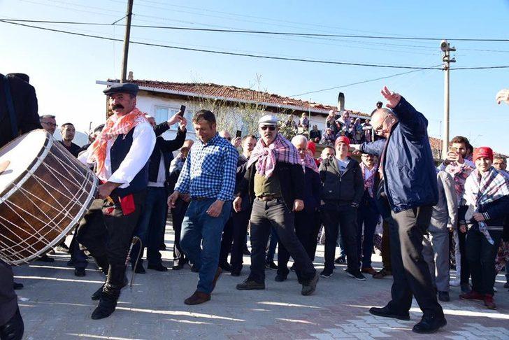 Başkan Ergün’e her yerde aynı sevgi G3