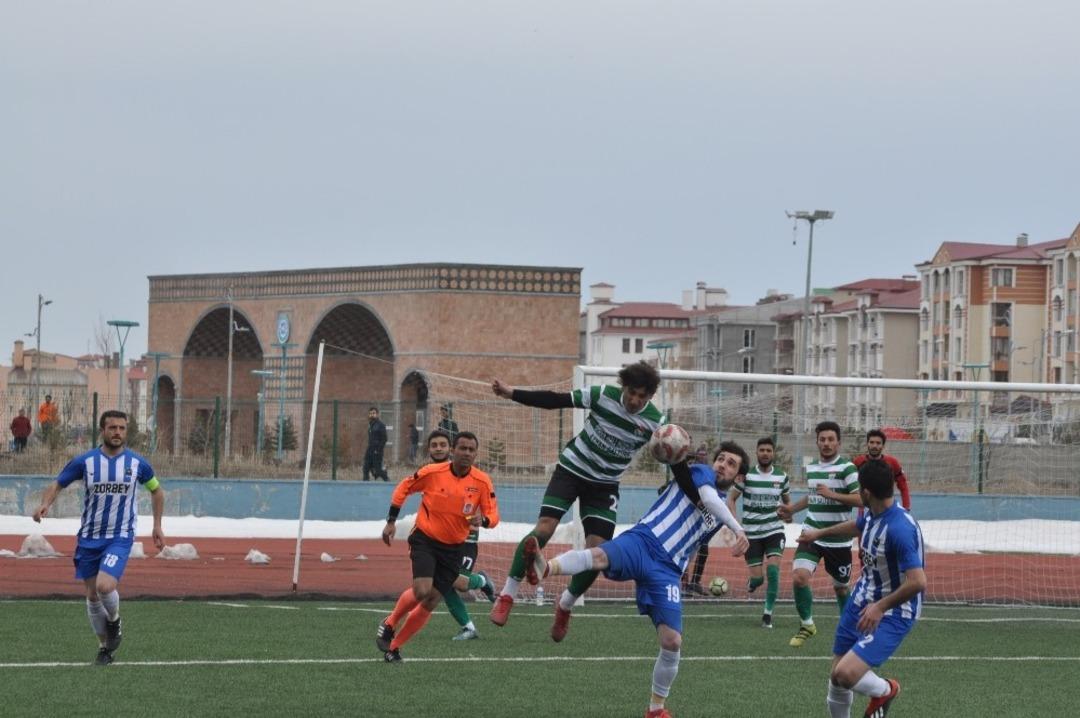 Kars 36 Spor kendi evinde kaybetti