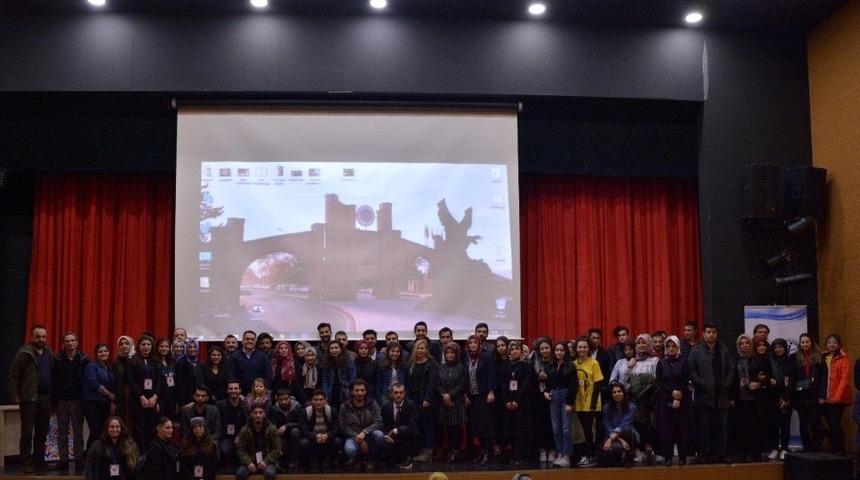 Y&ouml;netmen Mustafa Karadeniz, Atat&uuml;rk &Uuml;niversitesi&rsquo;nde