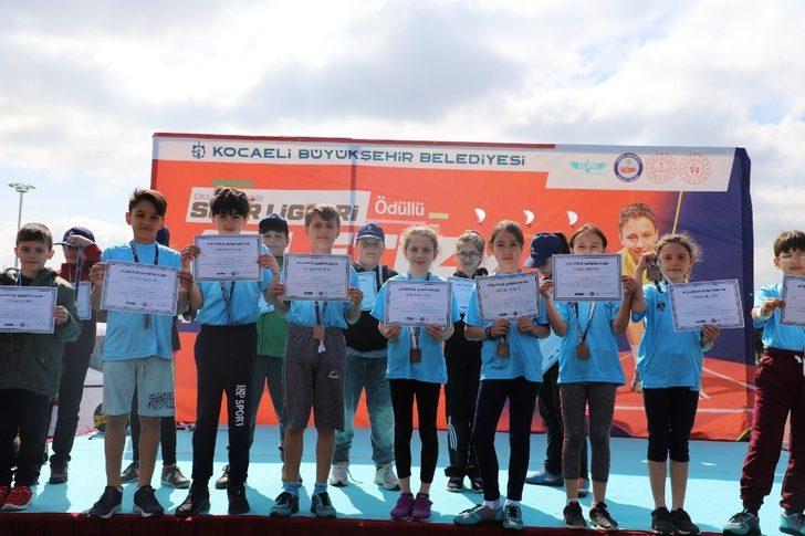 Okullar arası atletizm şampiyonasına yoğun ilgi G4