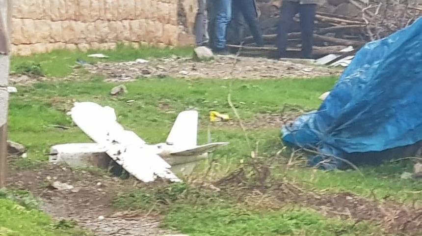 Derecik'te PKK'lıların keşif ama&ccedil;lı g&ouml;nderdiği 'drone', vurularak d&uuml;ş&uuml;r&uuml;ld&uuml;