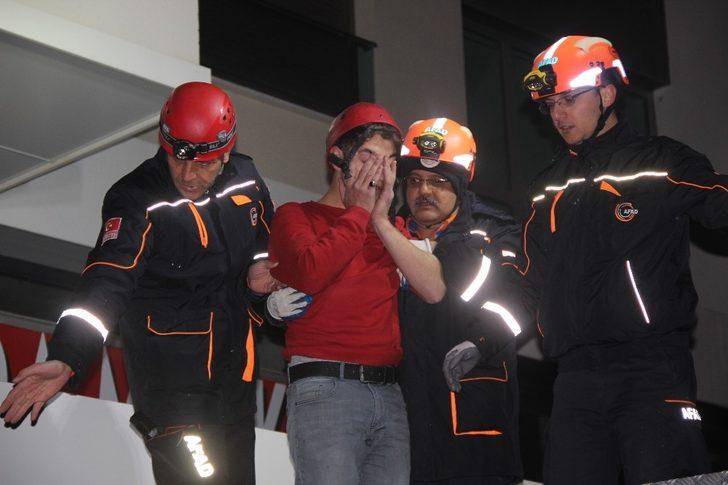 Konya'da korkutan anlar! İtfaiye ve AFAD ekipleri kurtardı G1