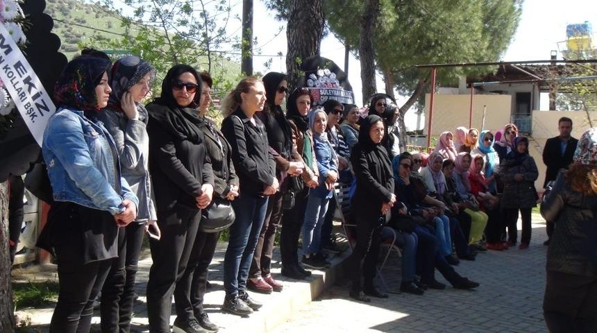 Aydınlı kadınlar zincirli cinayeti kınadı