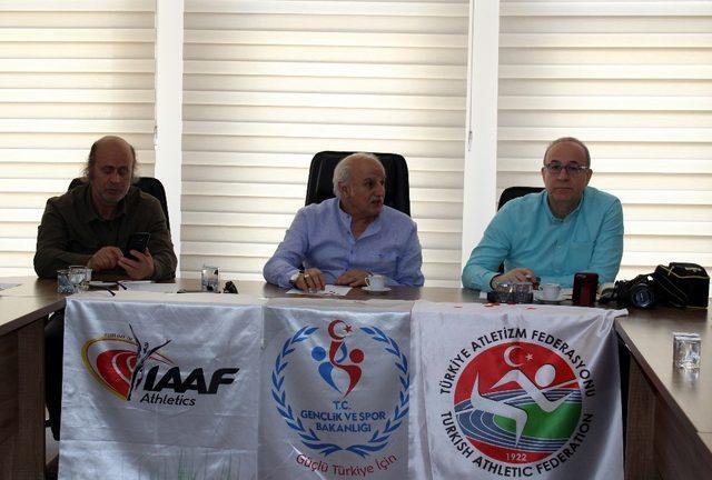 IAAF Çocuk Atletizmi Karar Grubu Toplantısı Elazığ’da yapıldı