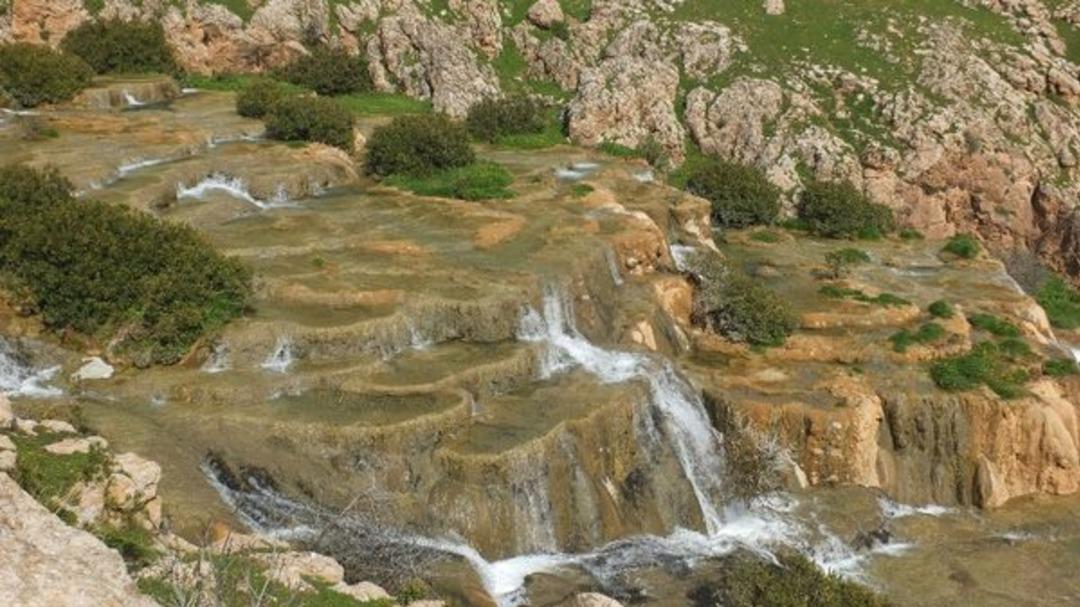 'Pamukkale'ye meydan okuyacak!' İşte Mardin'in 'doğa harikası'