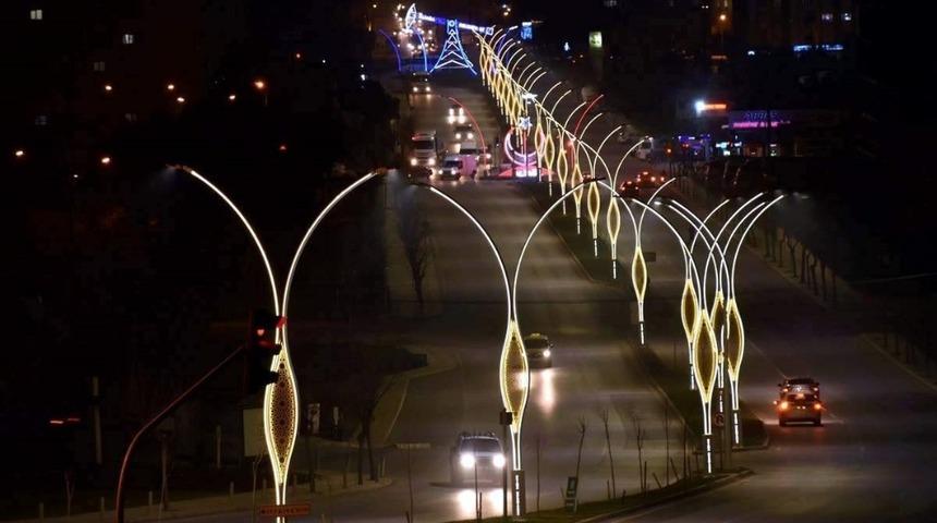 Aliağa&rsquo;da y&uuml;zde 50 tasarruflu led armat&uuml;rler