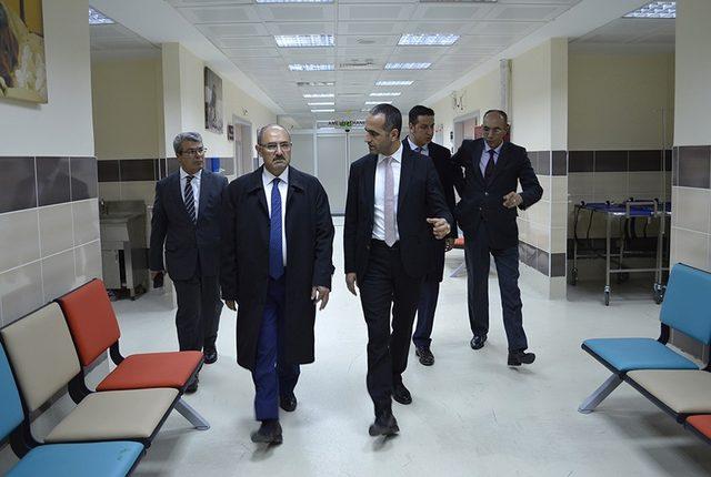 Başkan Demir, Hayvan Hastanesi’ni ziyaret etti