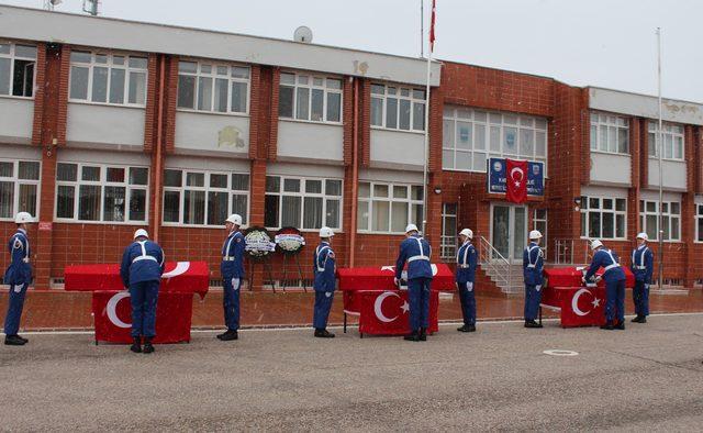 Kastamonu'da kazada ölen 3 uzman onbaşı için tören