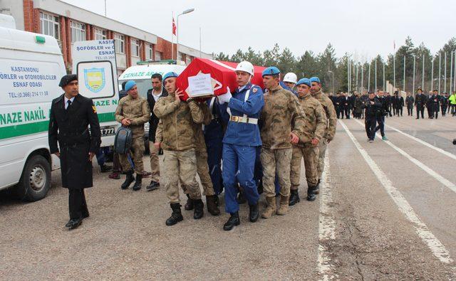 Kastamonu'da kazada ölen 3 uzman onbaşı için tören