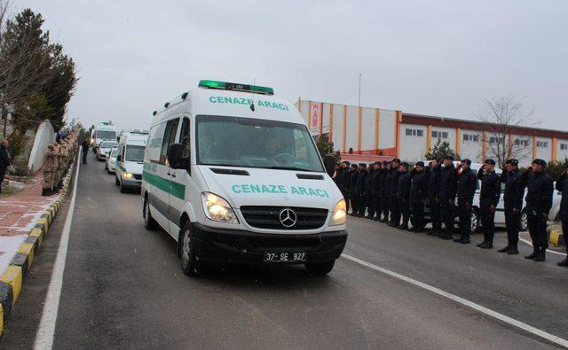 Kastamonu'da kazada ölen 3 uzman onbaşı için tören