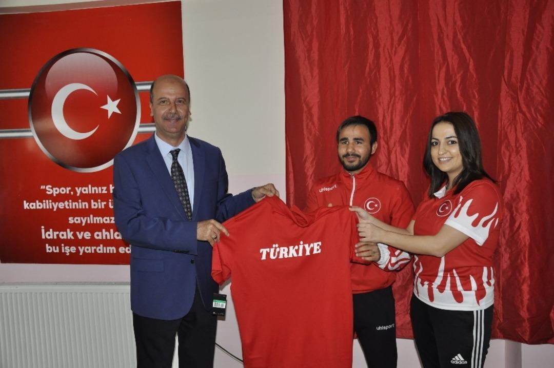 Şuhut Spor Eğitim Merkezi t&ouml;renle a&ccedil;ıldı