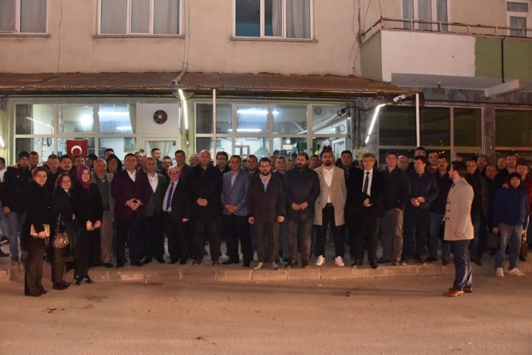 Başkan Bakıcı Yeni Mahalle sakinleri ile buluştu, Cihangazililer Derneği&rsquo;ni ziyaret etti