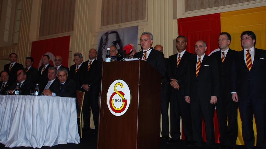 Mehmet Helvacı: Futbol takımının etkilenmemesi için seçimin lig sonuna bırakılması lazım